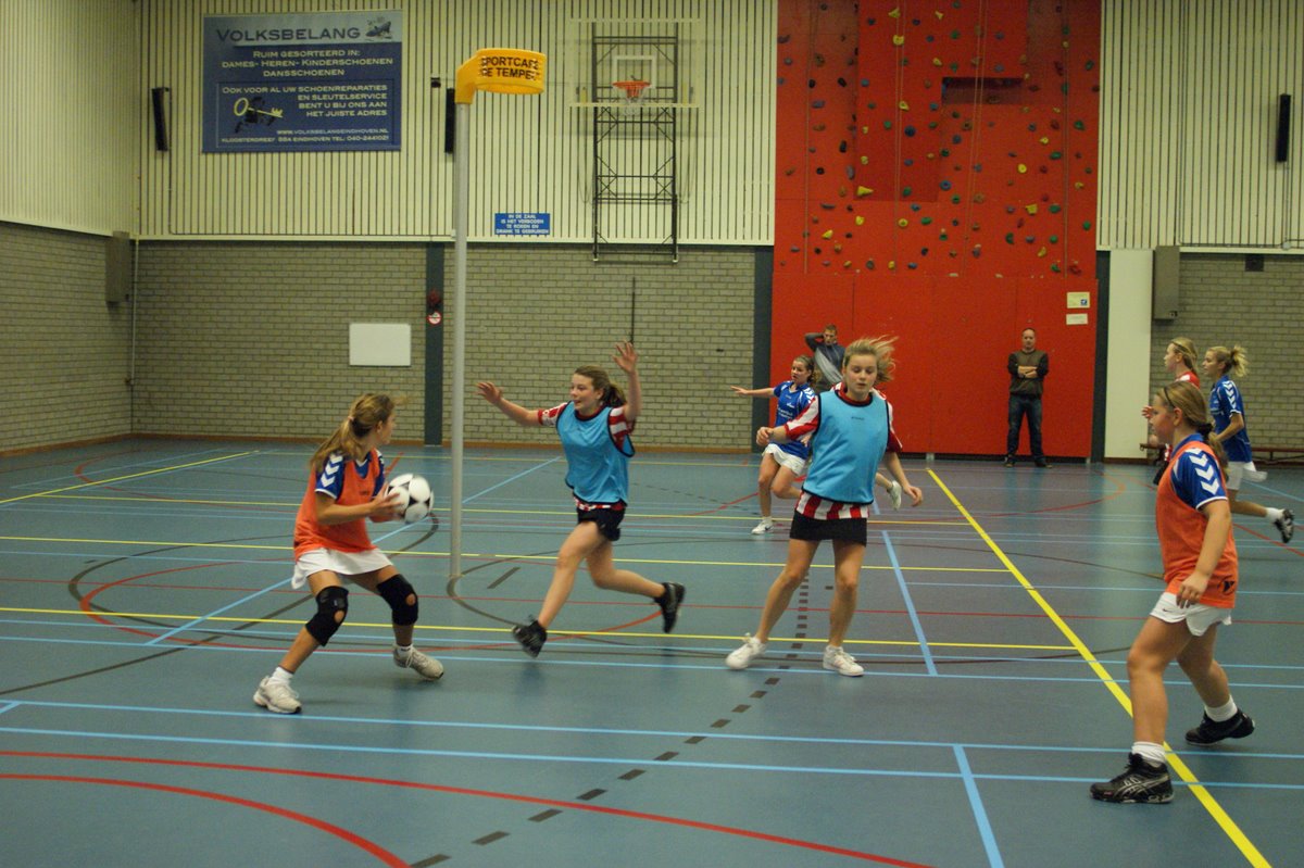 Korfbal C3  26 november-6.JPG